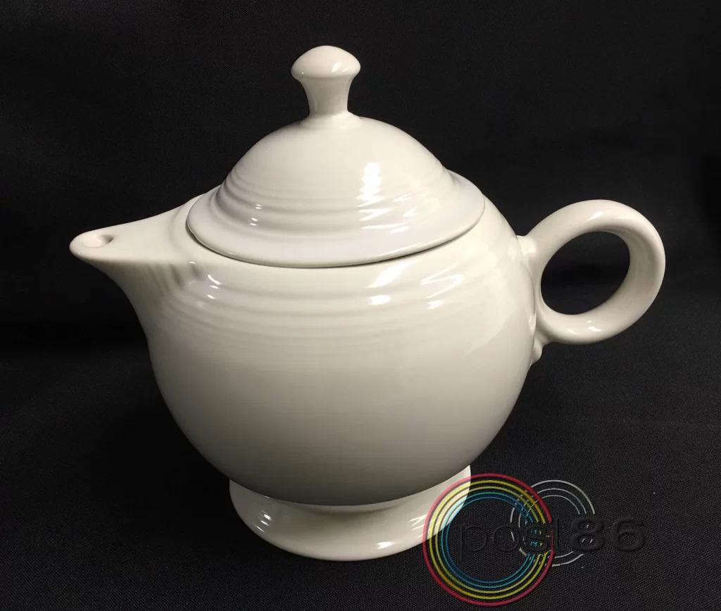 Original Teapot Design - Photo Courtesy of Denyse Wentland - Post 86 Reference Guide