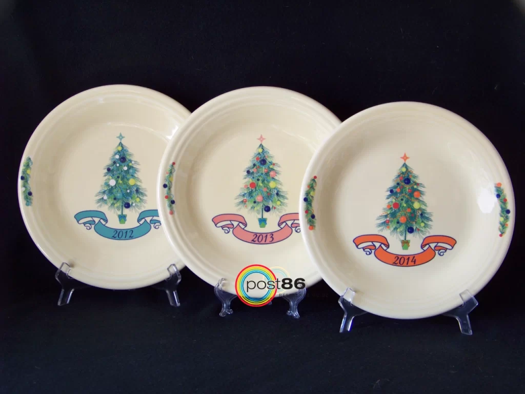 Dillard's Christmas Tree Yearly Dinner Plates - Post 86 Reference Guide