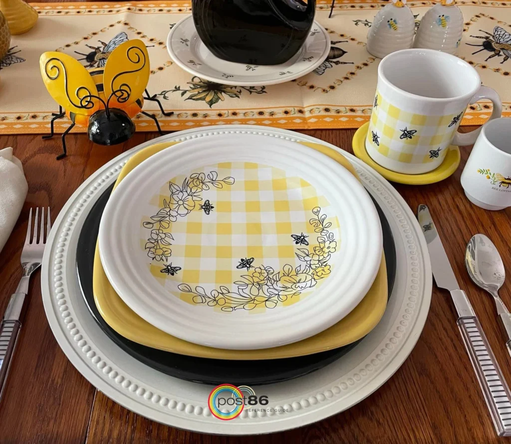 Gingham Bee's - Photo Courtesy of Cindy Metcalf Peyton - Post 86 Reference Guide